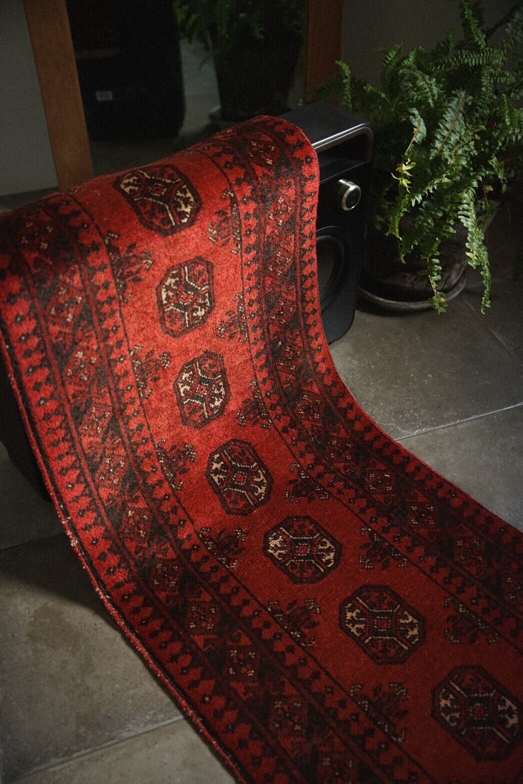 1008 -Vintage Turkmen Mori gul rug