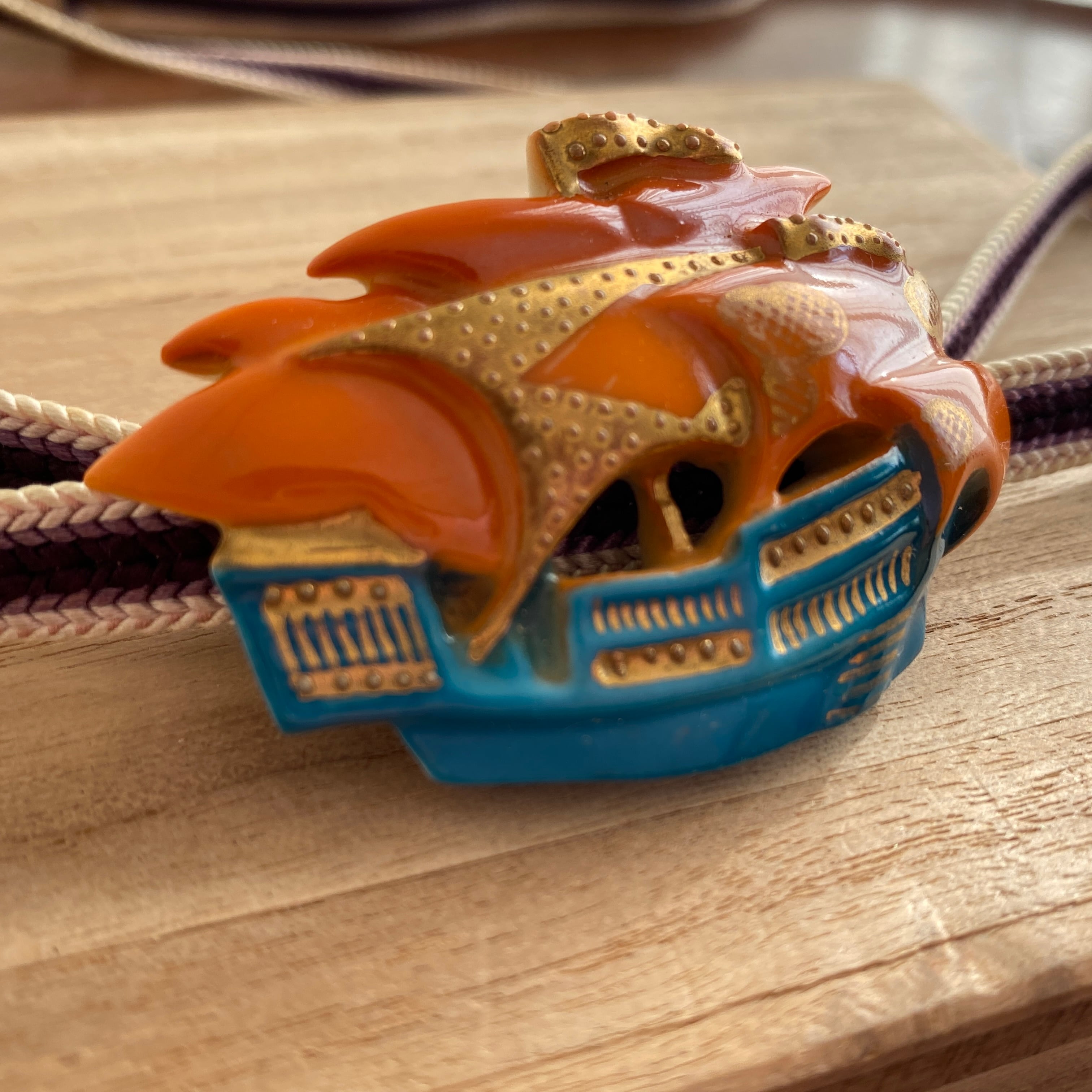 アンティーク　有田磁器　南蛮船の帯留め