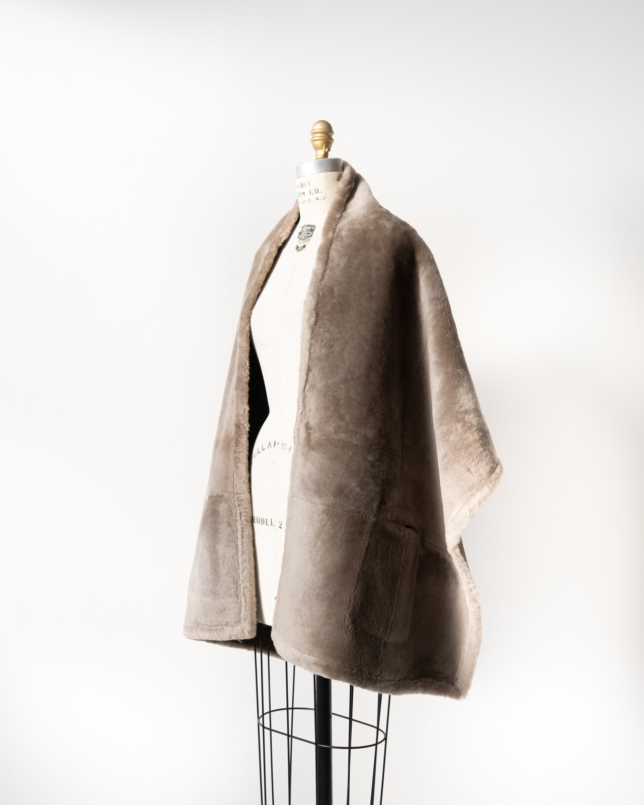 〈Hermès by martin margiela〉AGNEAU-LAMBSKIN Stall