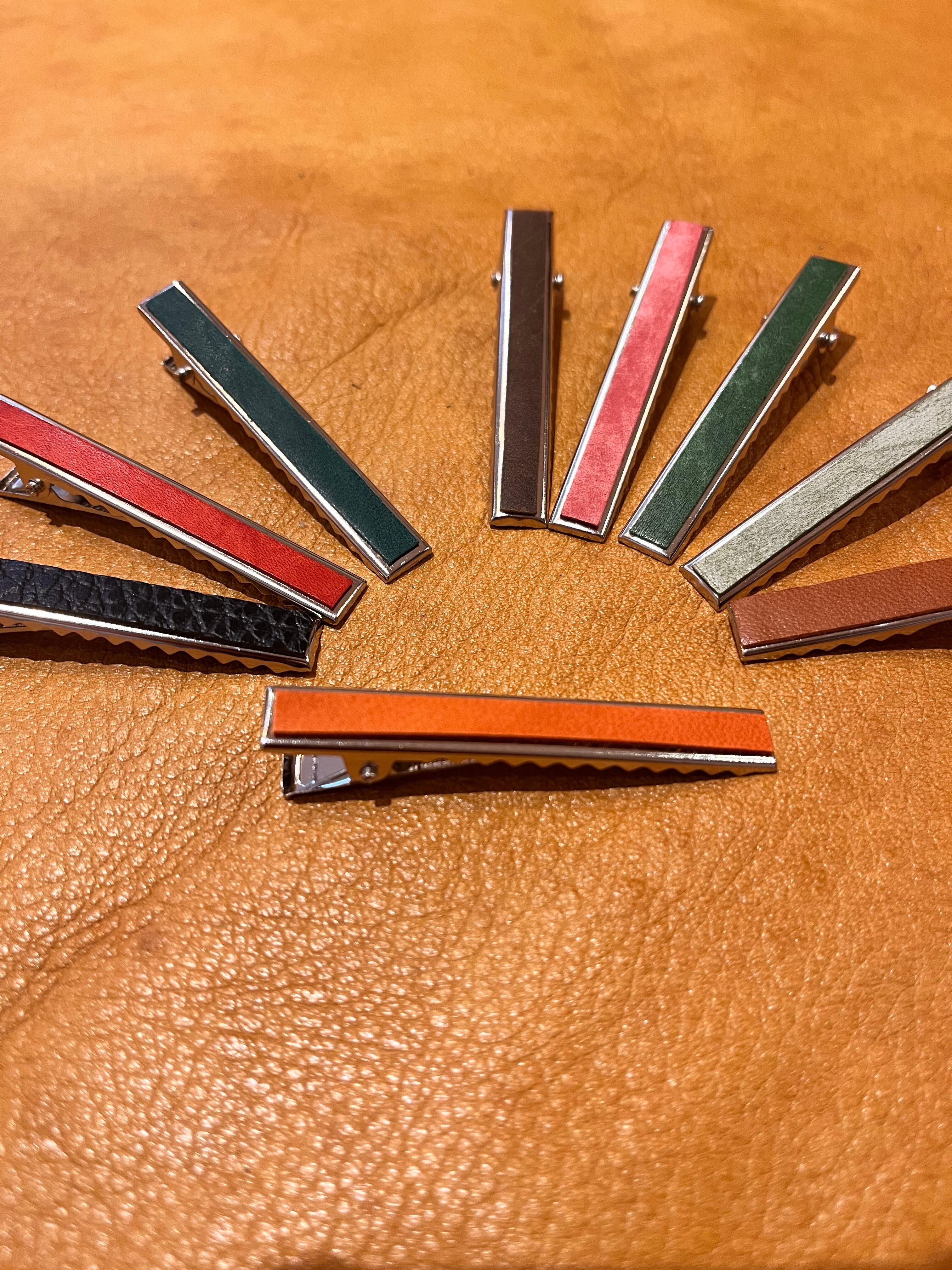ネクタイピンにもなるヘアピン | canvas leather