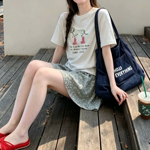 【2点セット】ドッグプリントTシャツ＋フレアミニスカート ・77878
