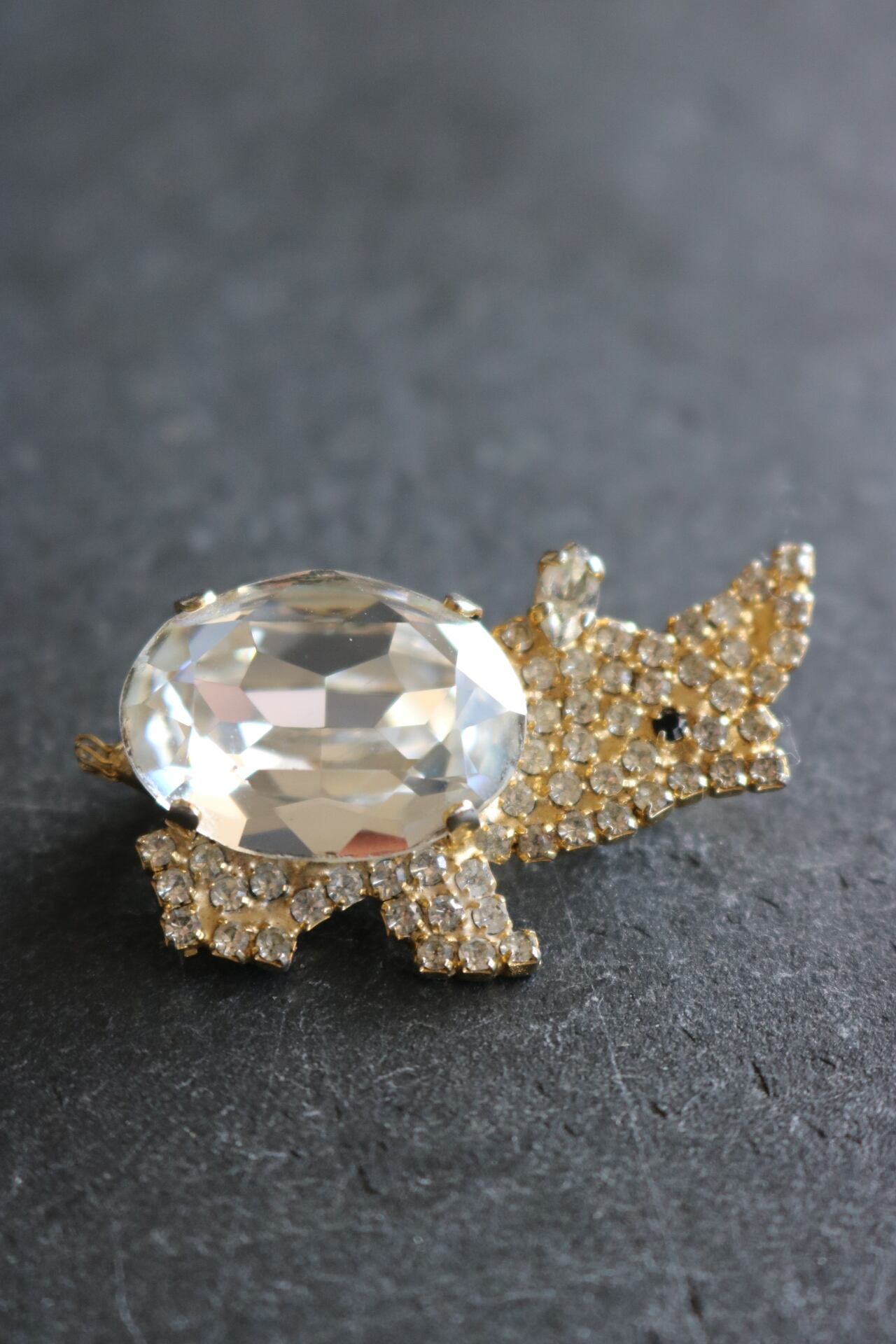 ヴィンテージ ブローチ