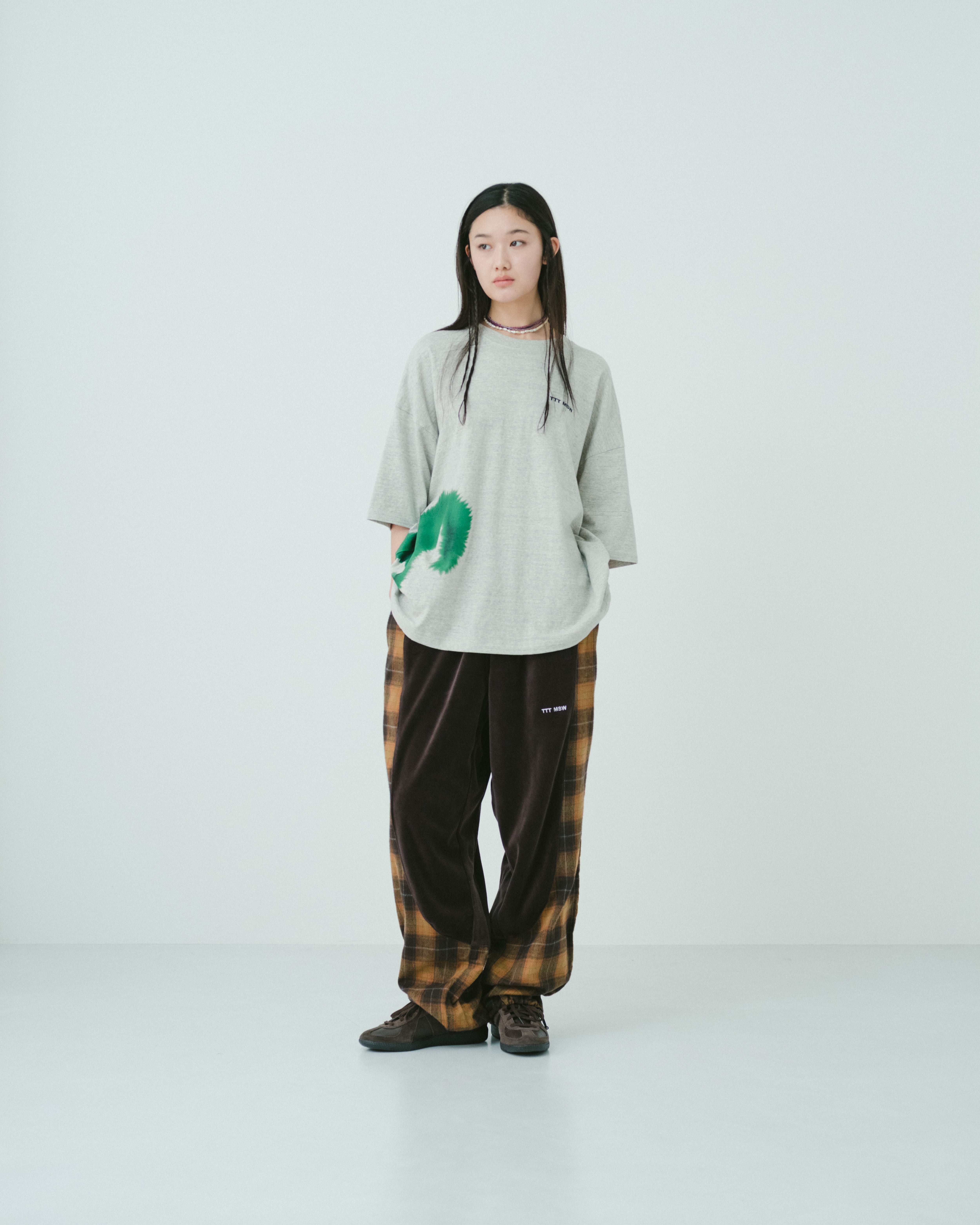 Green dog T-shirt（GREY） | TTTMSW