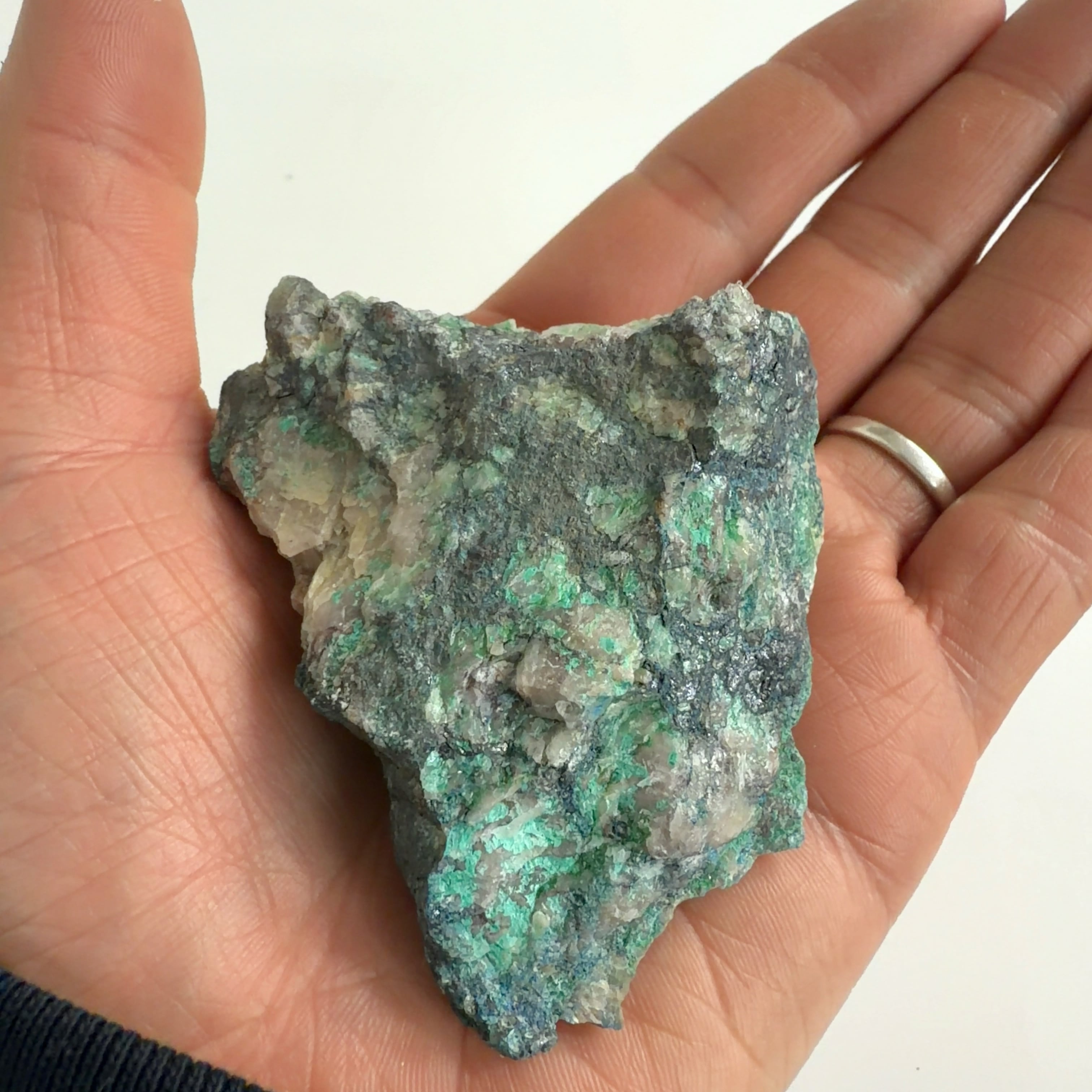 E33277】 シャタック石 シャッタカイト 天然石 鉱物 原石