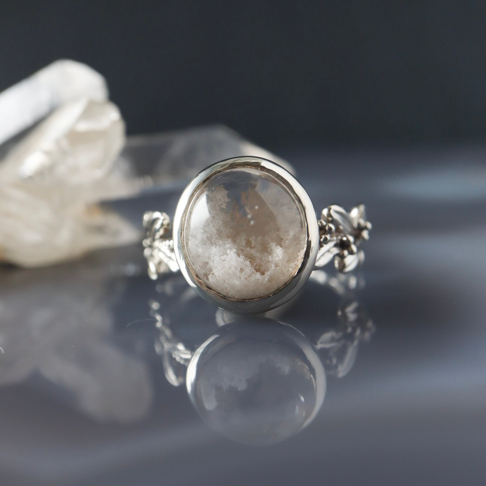 White Gardenquartz ホワイトガーデンクォーツ リング | DoubleMoon