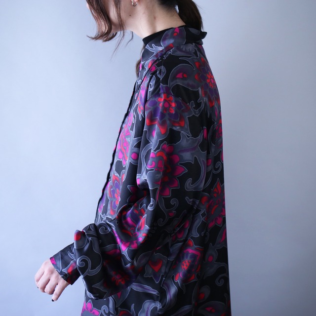 dark flower pattern gloss fabric over silhouette shirt