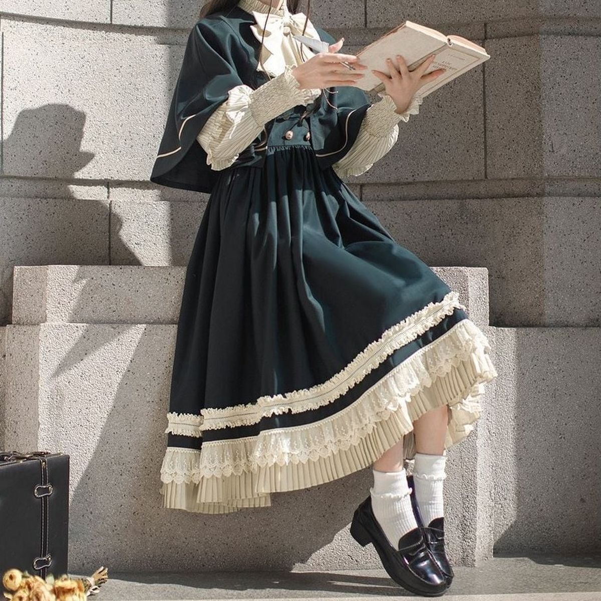 魔法学園エレガントケープ付きセットアップ：ケープ(ショート丈