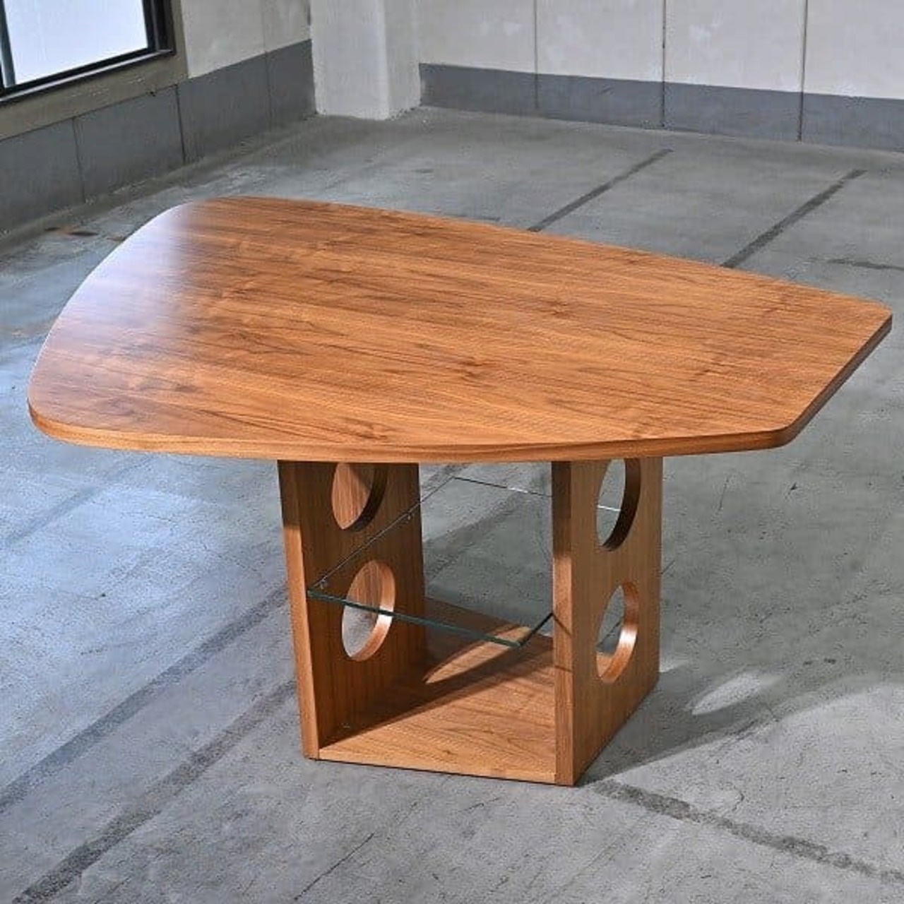 ドイツ製 ACTUS TECTA 71万「M21-1」ダイニングテーブル ウォールナット材 ジャンプルーヴェ プルーベ ドイツ バウハウス テクタ【 中古家具/中古インテリア/USED家具ユーズド家具/リサイクル】