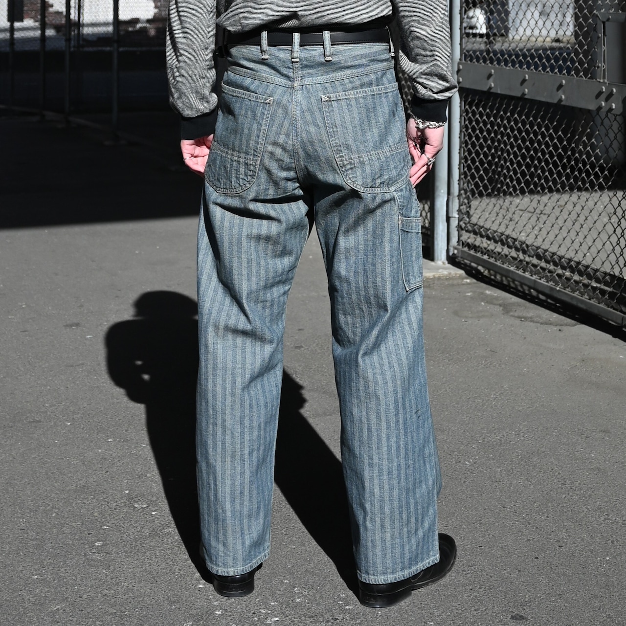 BOWWOW(バウワウ) AIRBORNE加工スウェット、40〜50年代ワークパンツコーディネート