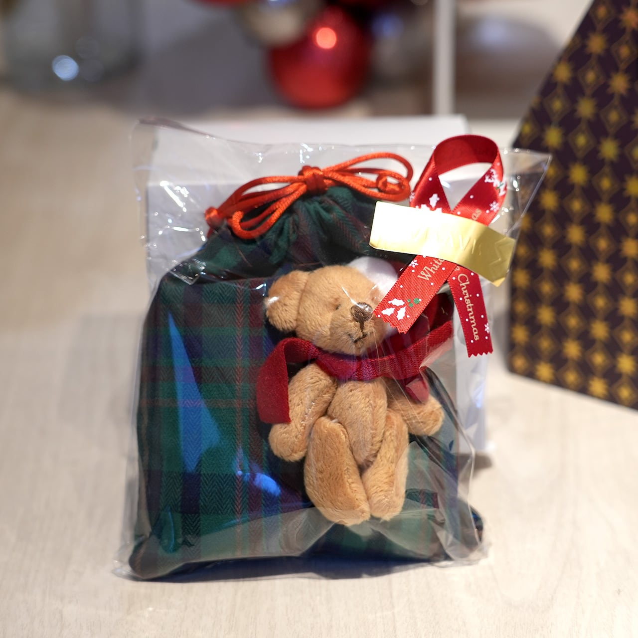 タータンベア巾着