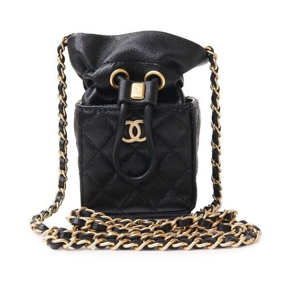 CHANEL シャネル マトラッセ ミニ巾着 スクエア チェーン ショルダー 
