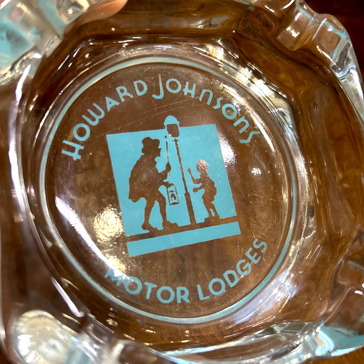 1960s HOWARD JOHNSON’S MOTOR LODGES ヴィンテージ ガラス アッシュトレイ 灰皿 USA