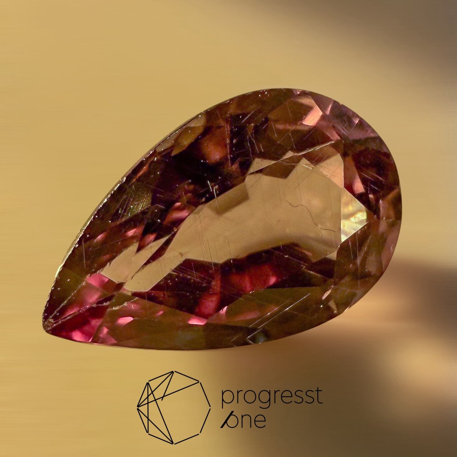 天然石カラーチェンジガーネット カラーチェンジガーネット0.55ct | progresstone