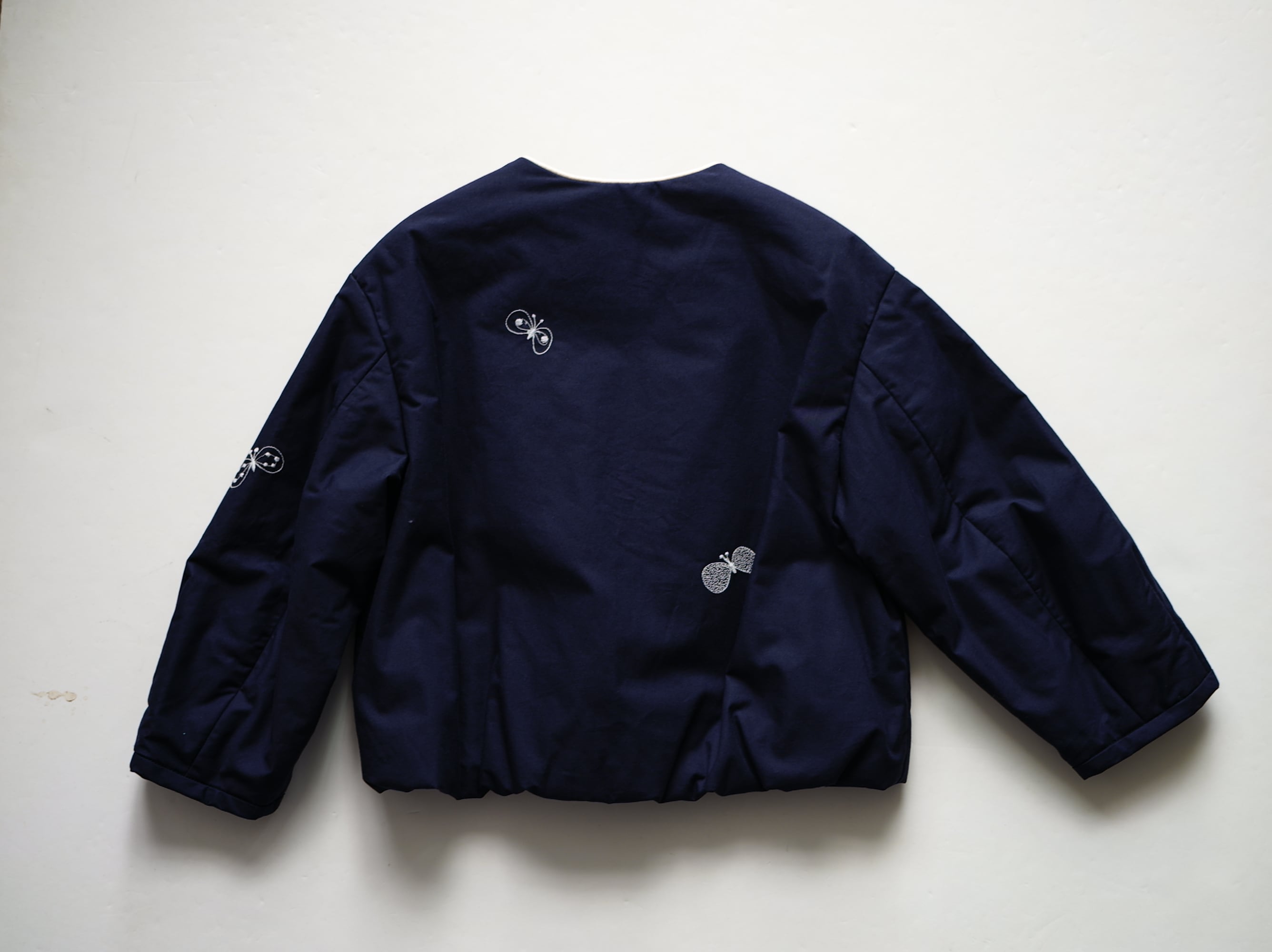 mina perhonen 26AW 〉 choucho “コート” / AEA2080PB / navy / 90
