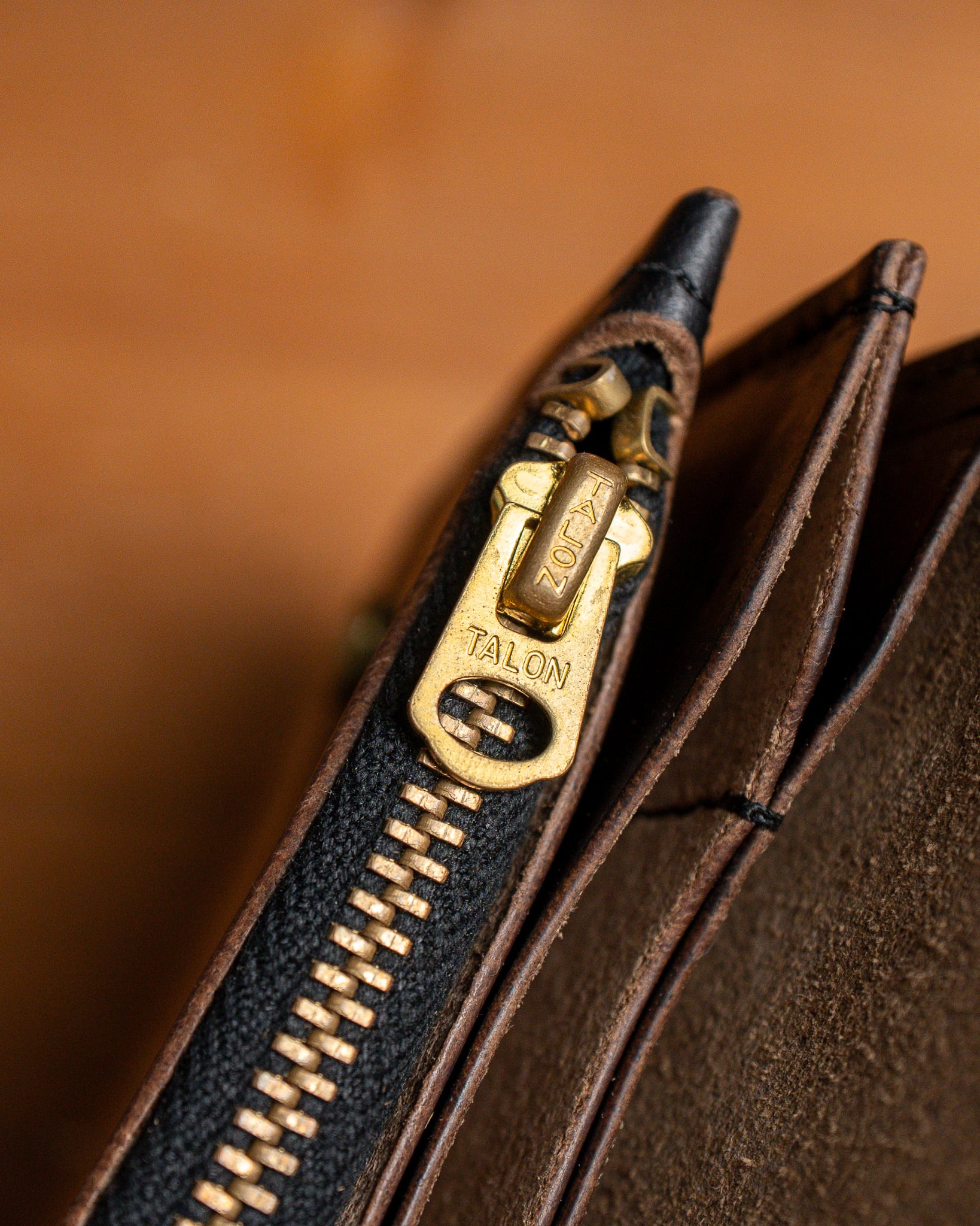 Additive and Line】Tracker Wallet TW-004 Horween Chromexcel 3層