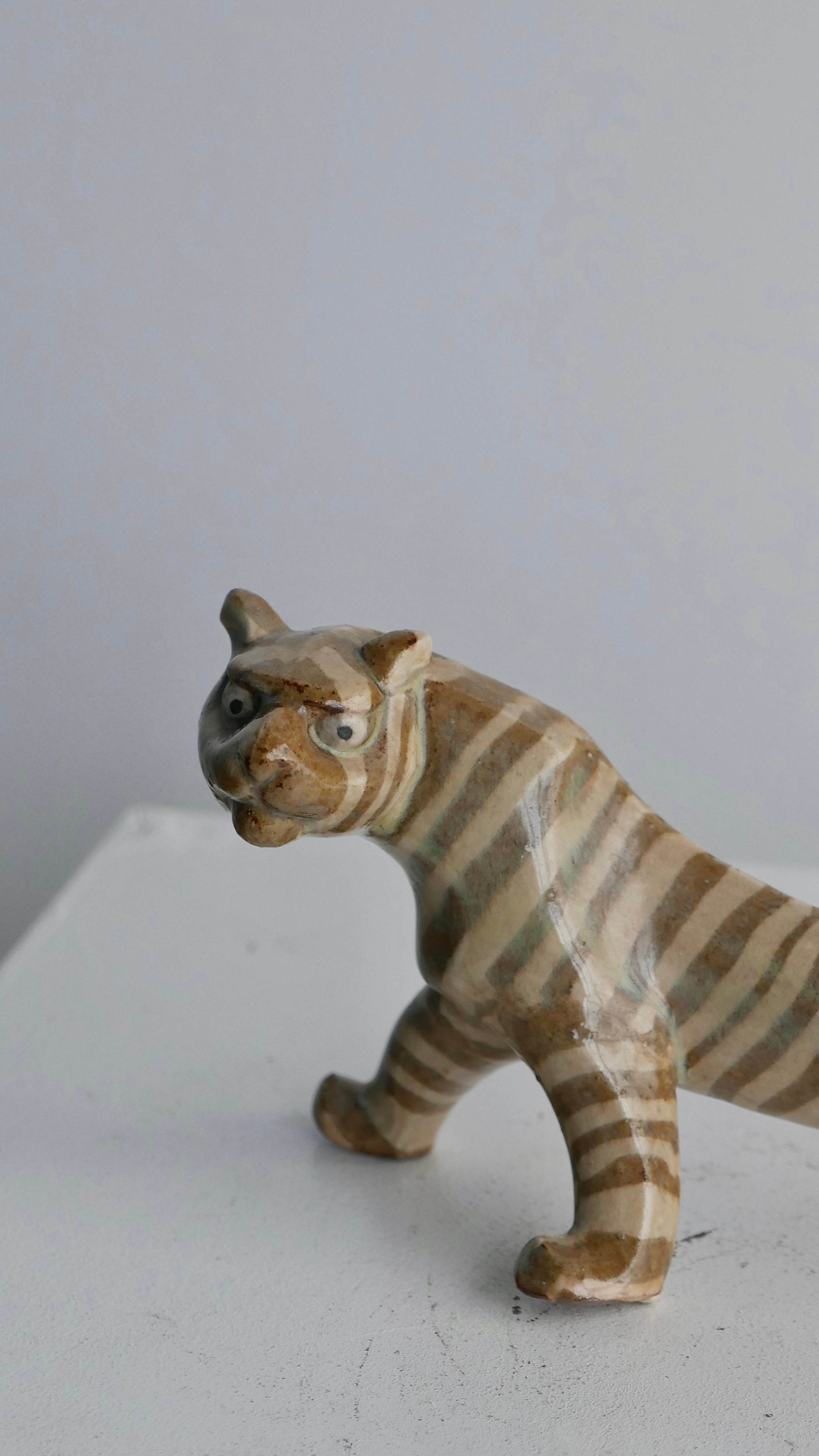 slender tiger object
