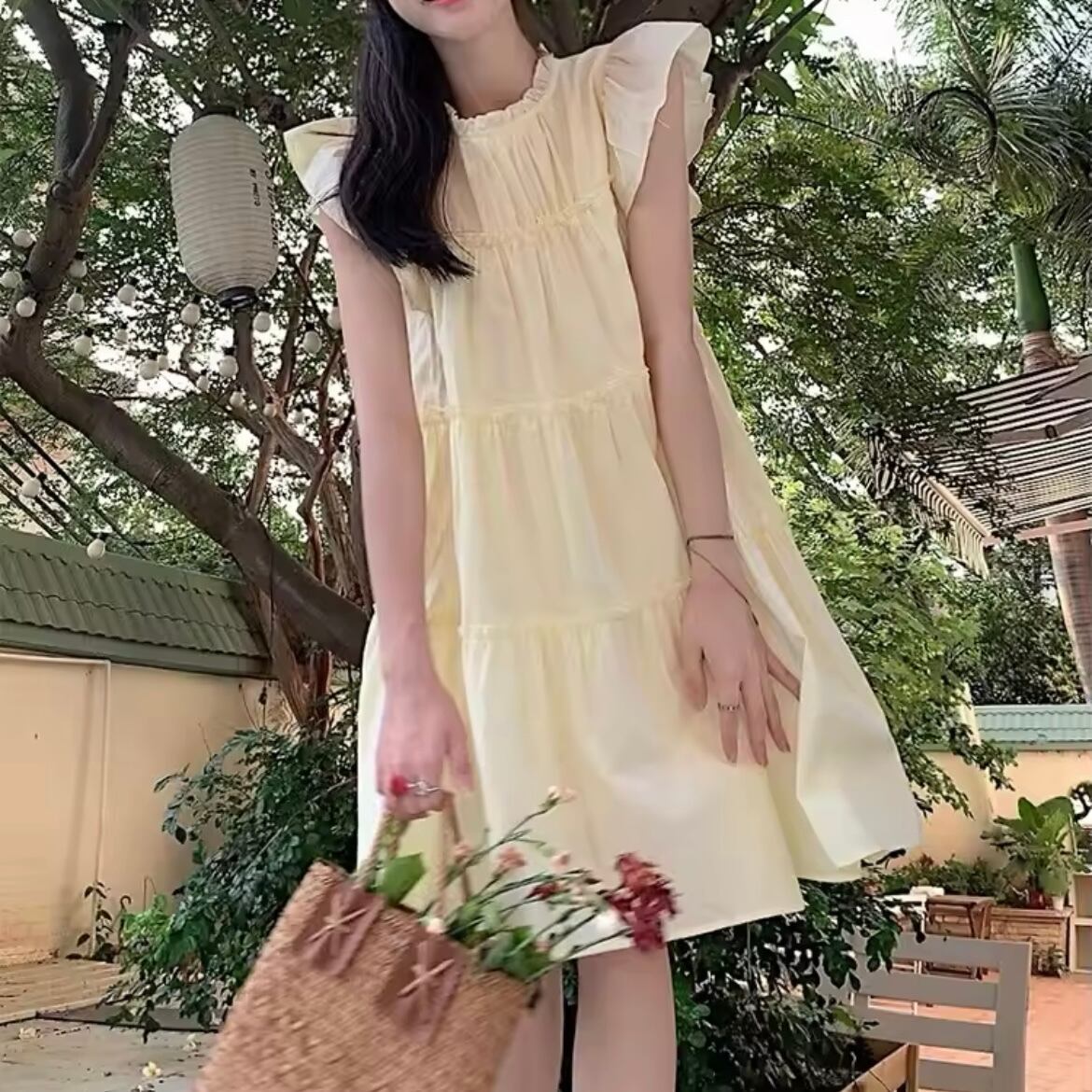 フリルフレンチスリーブティアードワンピース