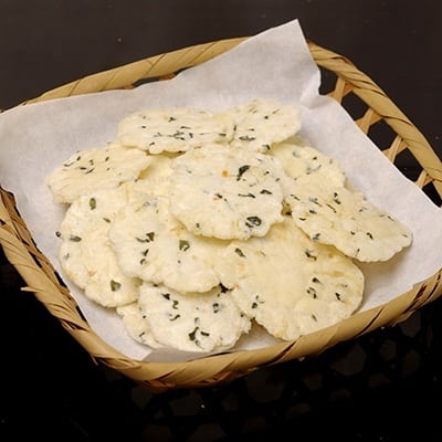 相模湾しらすせんべい | 小田原 まると