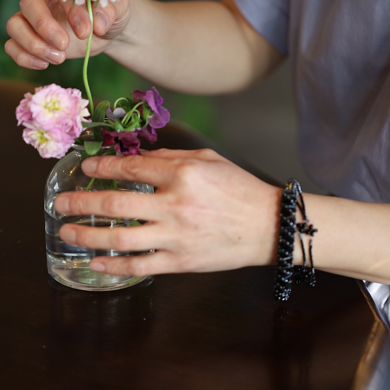 Kanade 奏 ブレスレット / Black flower