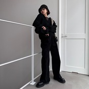 ブークレキーネックフーディーPO/ブラック