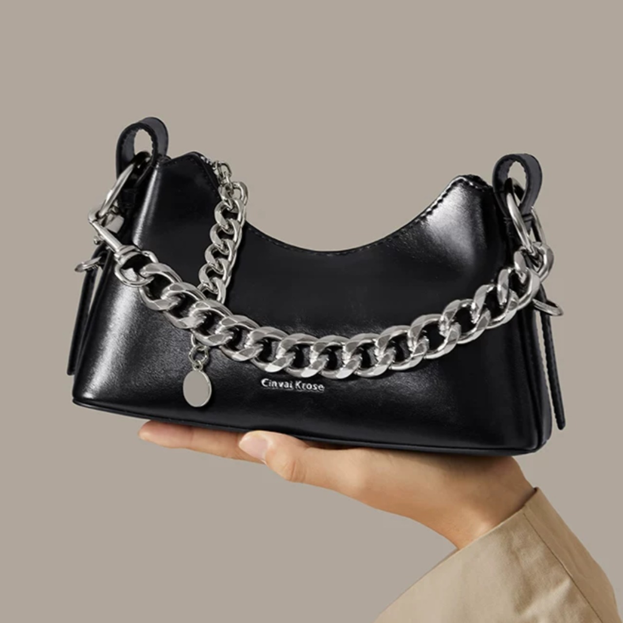 Crossbody bag with charm (ME497)