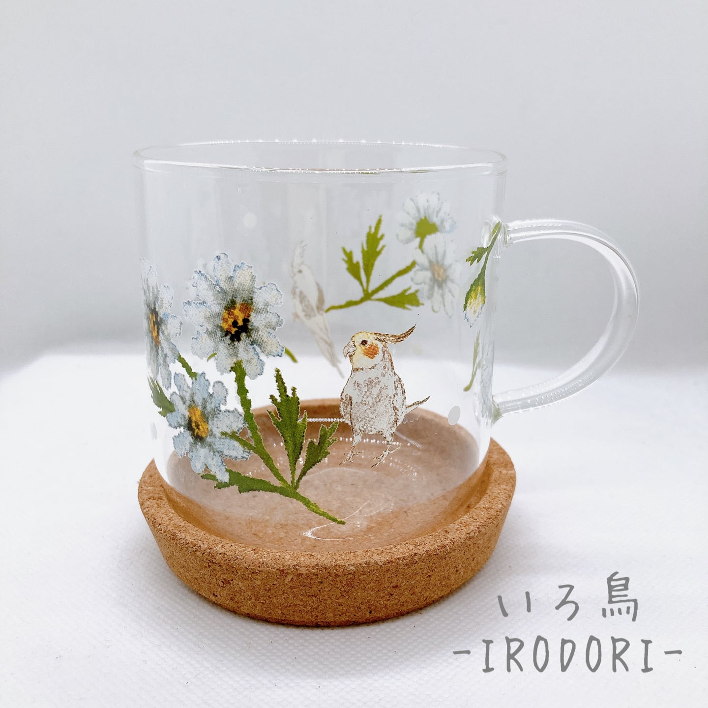 貴重品 丸ＶＡＮマグカップ３点セット＆コルク製コースター付き(バラ売り不可) オカメインコとデイジー柄の耐熱マグカップ(コルクコースター付
