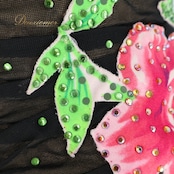 社交ダンス 衣装 ラテン ドレス ワンピース 黒 レース 花 デモ 競技 パーティ 発表会 軽い 薄い アームカバー ブラック系 ピンク系 フリル 動きやすい おしゃれ 大人可愛い 発表会用 ショートドレス 透け感 レディース