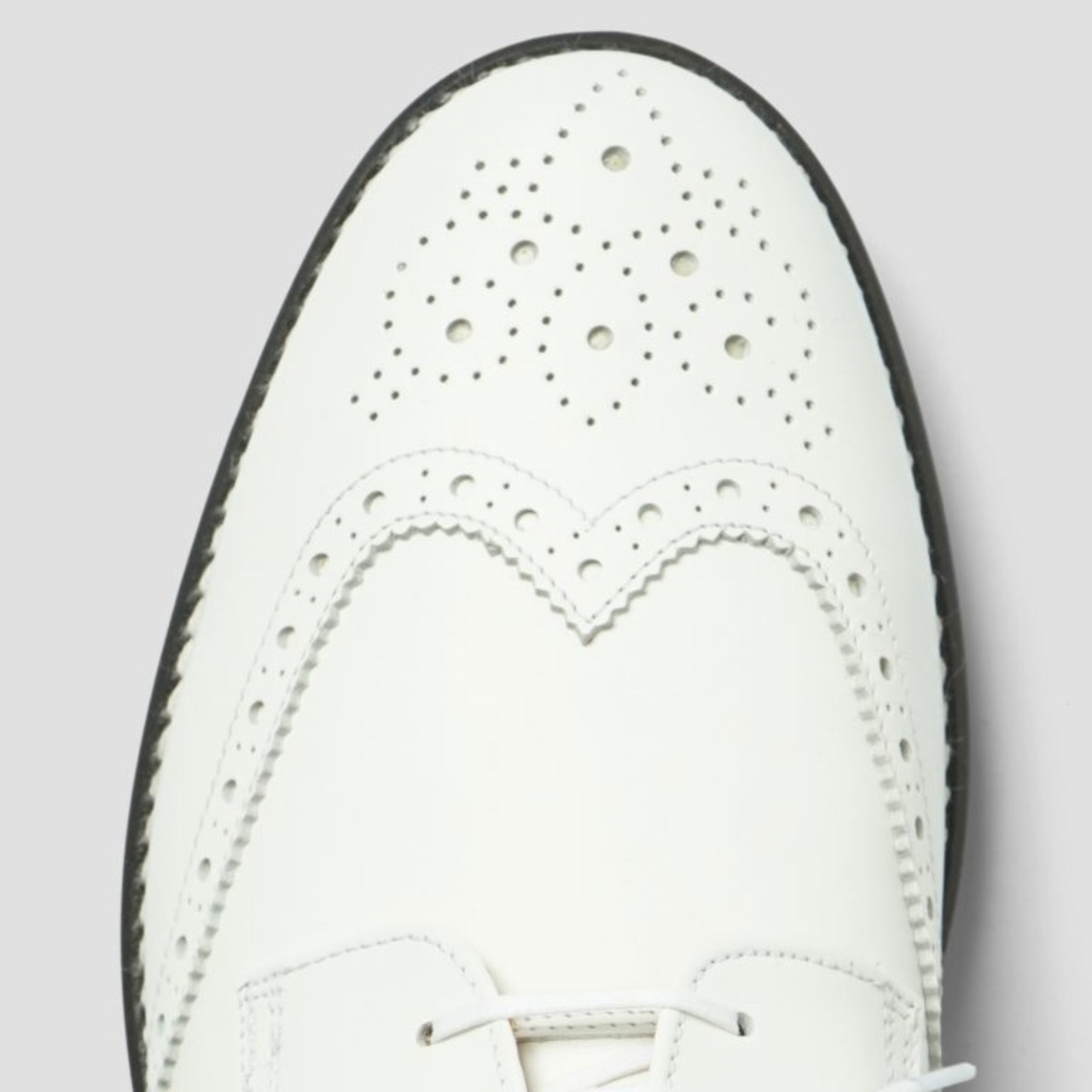 Tomo&Co  Wing Tip Shoes