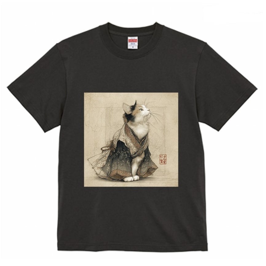 みやびな着物三毛猫 Tシャツ / Elegant kimono calico cat
