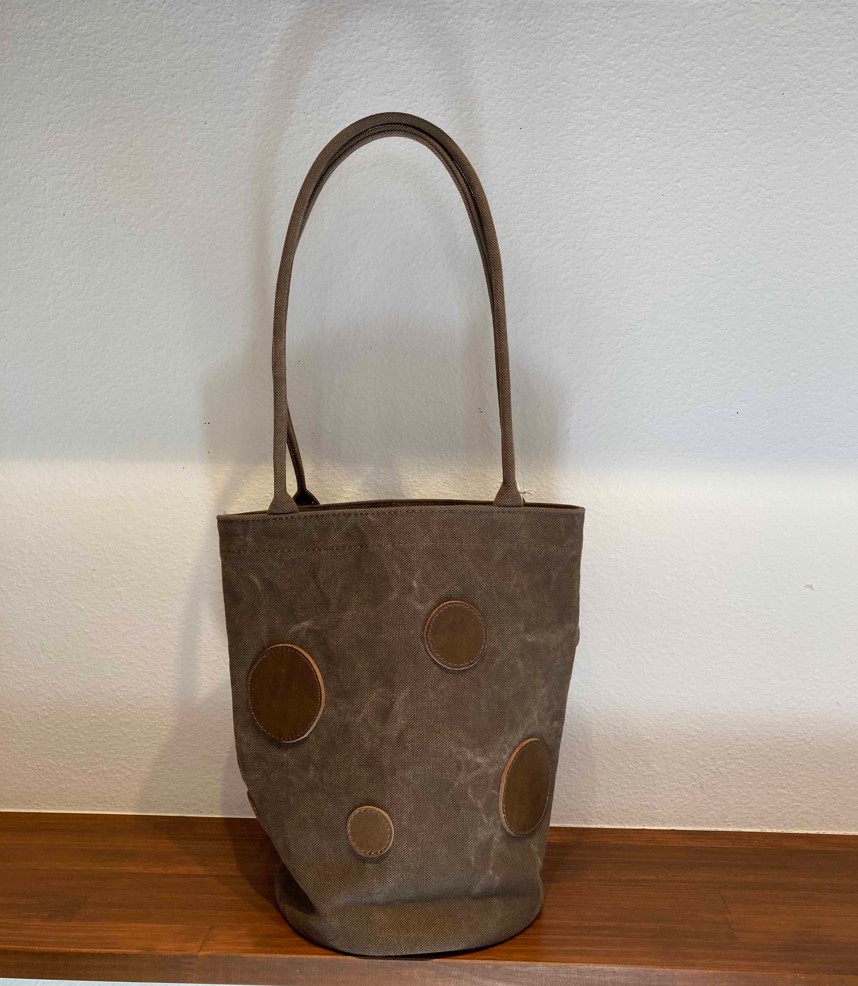 am 鈴木厚司(帆布バッグ)丸底水玉トート革底