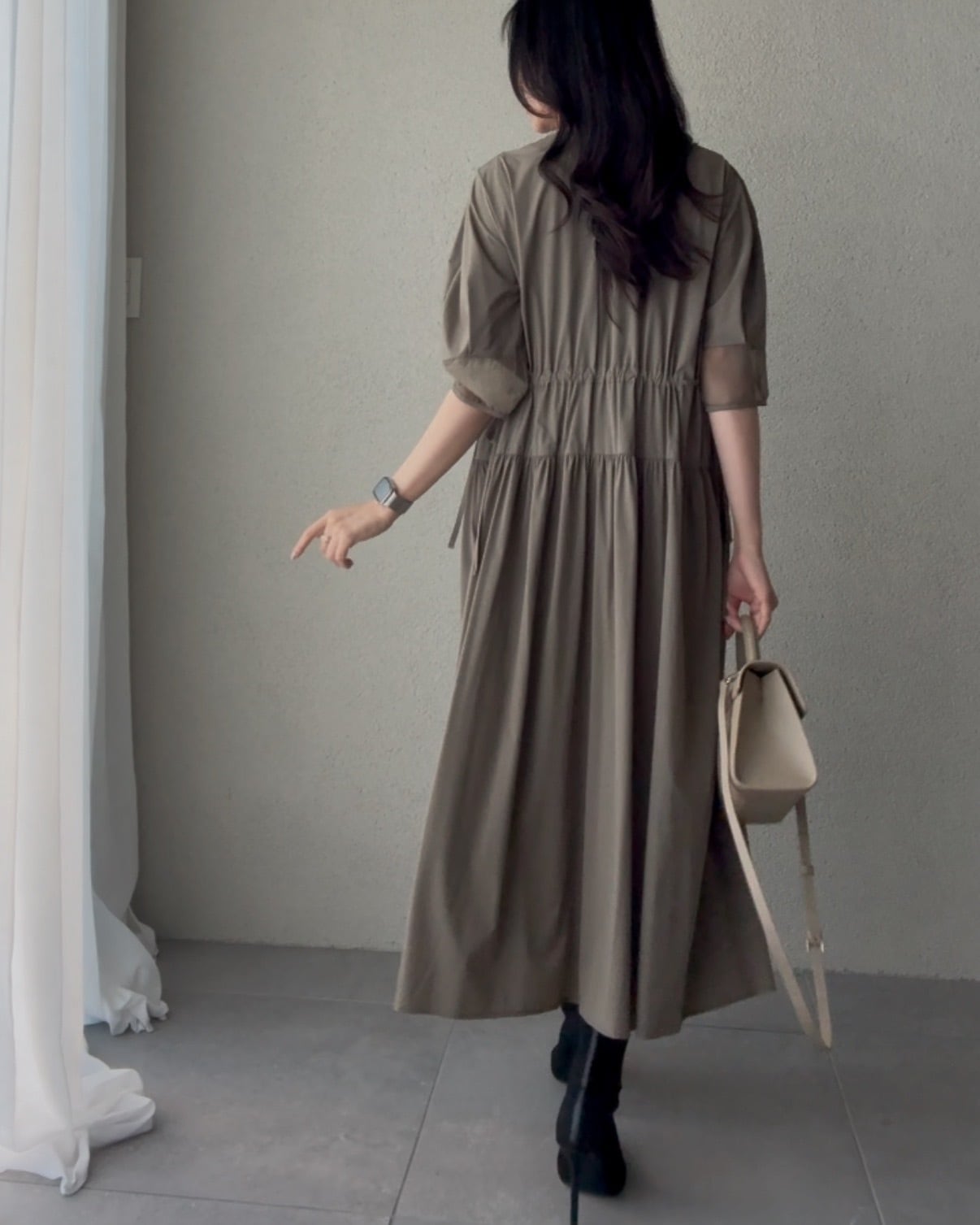 SELECT〉シアースイッチングスリーブギャザーワンピース 26069 | SYSORUS