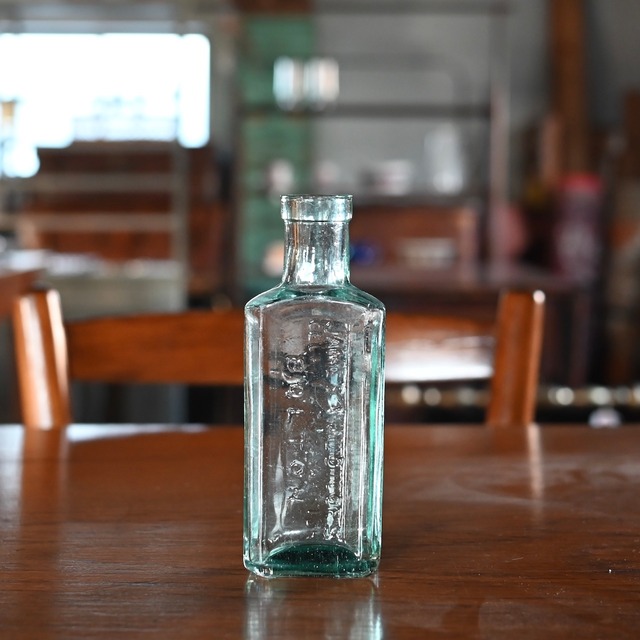 Bottle / ボトル【A】〈 花瓶・フラワーベース・ガラス・インテリア・アンティーク・ヴィンテージ 〉114233