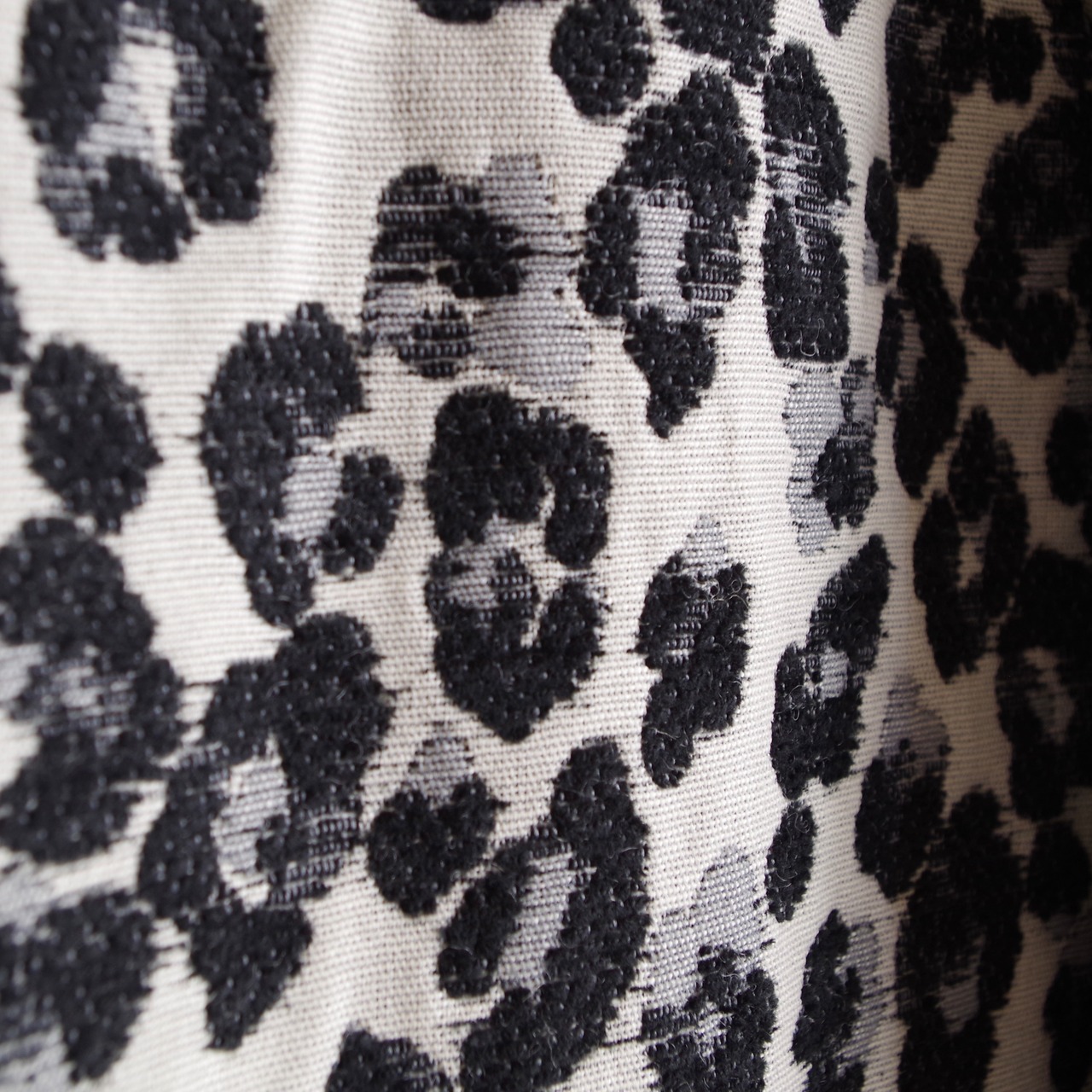 SINME レオパードコート ホワイト×ブラック