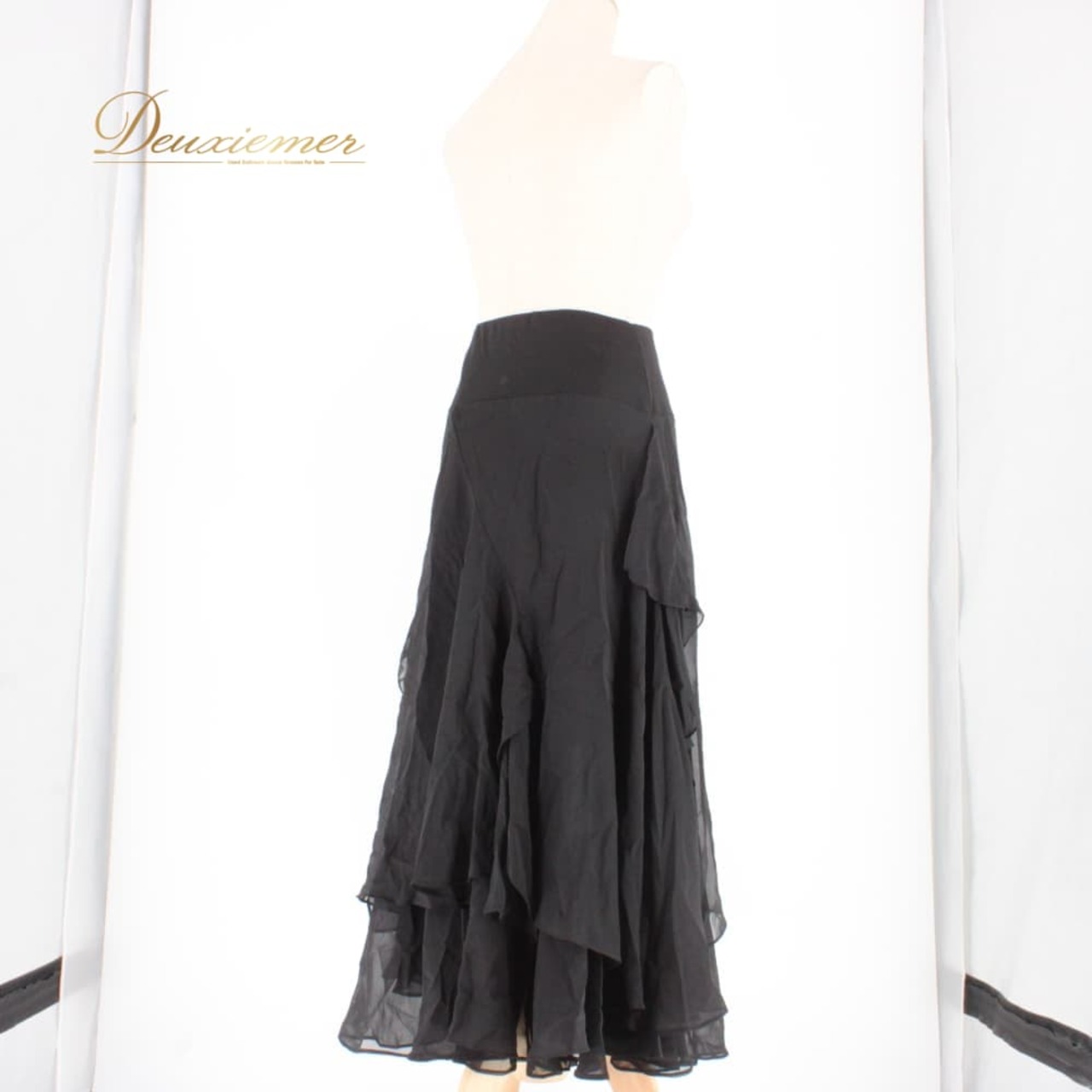 社交ダンス 衣装 スタンダード スカート レッスンウェア レディース create-sun 黒 ブラック系 練習着 フォーマル 無地 シンプル 黒スカート スタンダード用 スカートのみ レディース用 社交ダンススカート 練習用 ルンバ対応 フィギュアスケート風 フレアスカート ティアード シンプルデザイン 無地ブラック 大人 上品 クラシック キレイめ エレガント 着回し 普段使い可 フォーマルコーデ パーティー デート 発表会 コンクール ダンス衣装 ブラックフォーマル ポリエステル素材 伸縮性あり