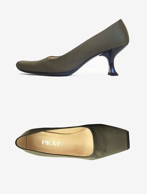 PRADA PUMPS