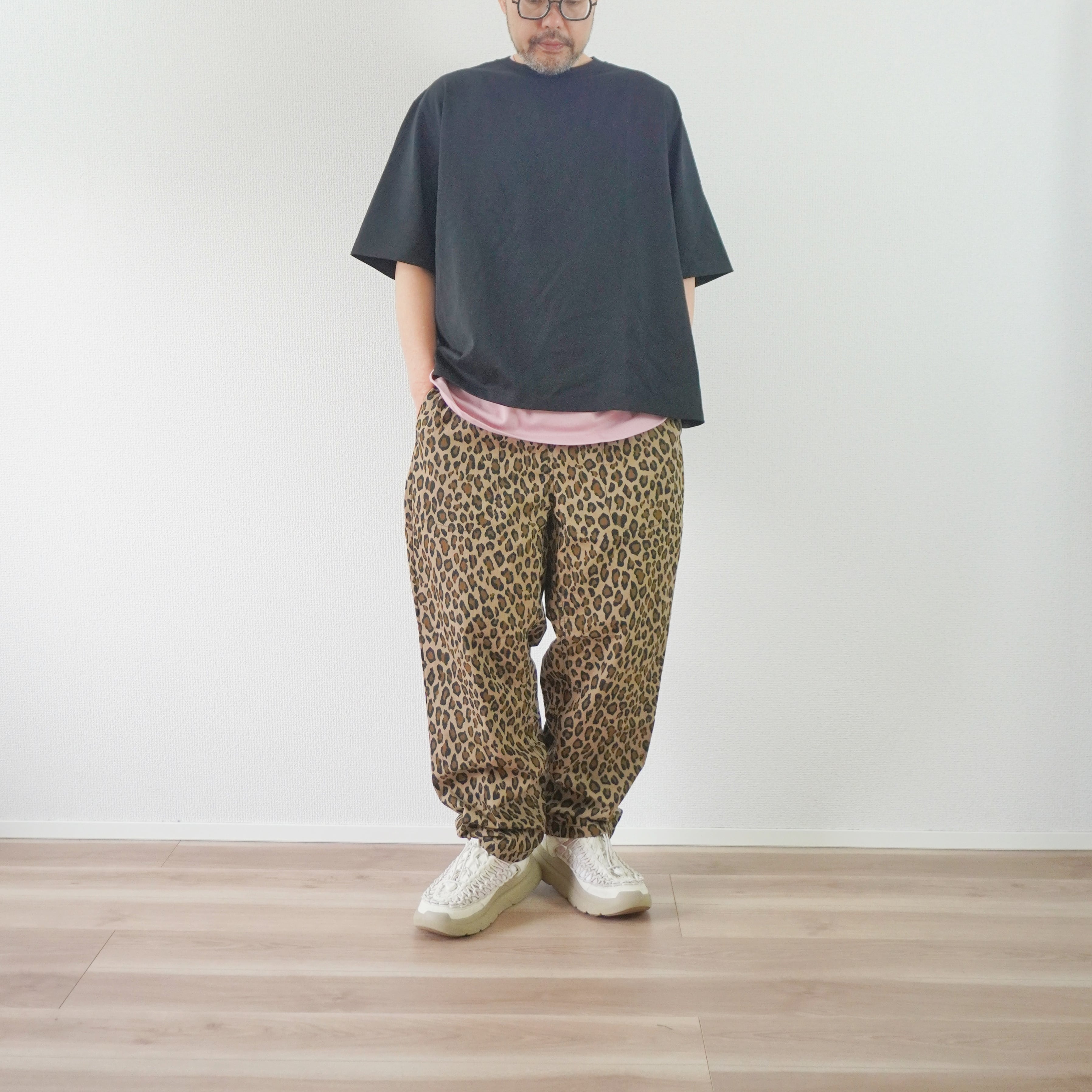 美品　TIGRE BROCANTE コットンナイロン　レオパード　パンツ TIGRE BROCANTE-ティグルブロカンテ-コットンナイロンレオパード