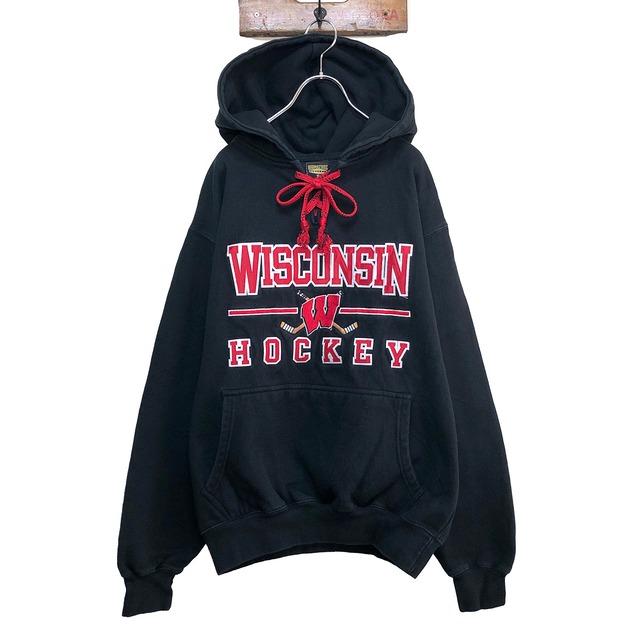 アメリカ古着 スウェット パーカー フーディー ウィスコンシン大学 刺繍 ホッケー カレッジ ロゴ 古着屋エバレット