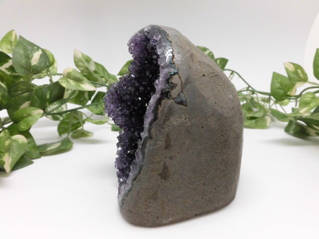 【送料無料】【高品質】 ウルグアイ産アメジスト no.5