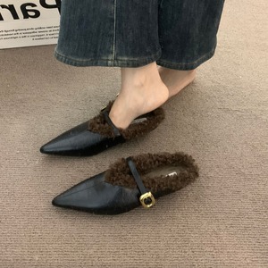 pointed-toe fur sandals　J00236