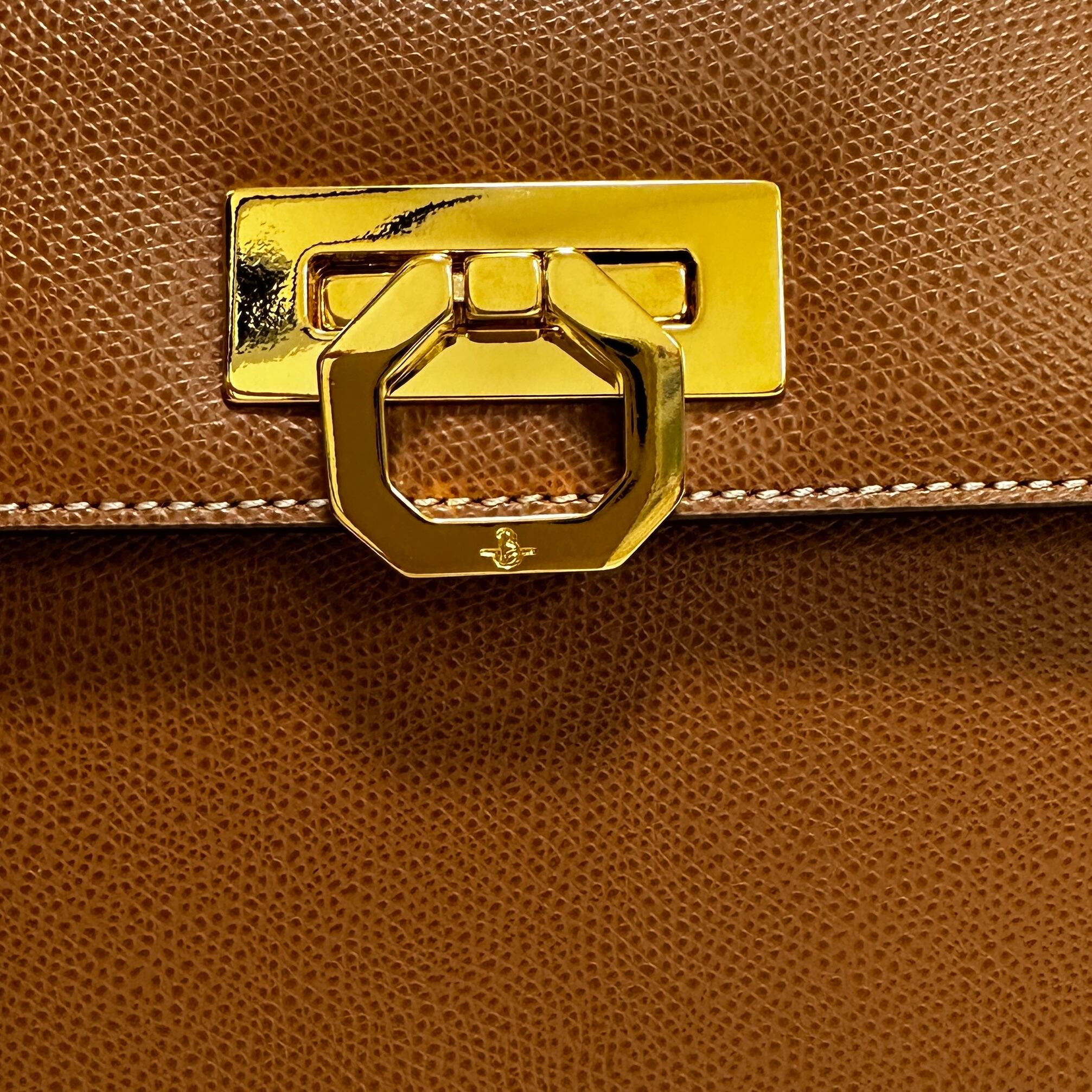 ELENA 243 / Tan | Charm ｜Carbotti 専門通販サイト