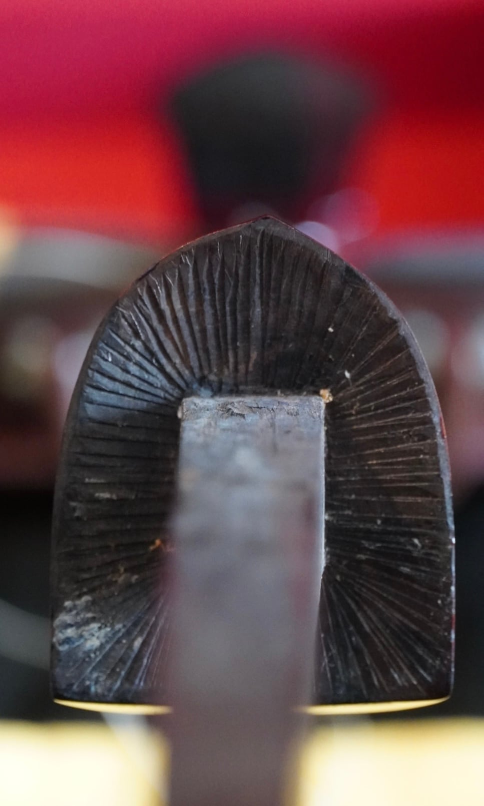 二度と出ない超貴重作です※名工銘苅氏師匠仲本三味線店作 知念大工型