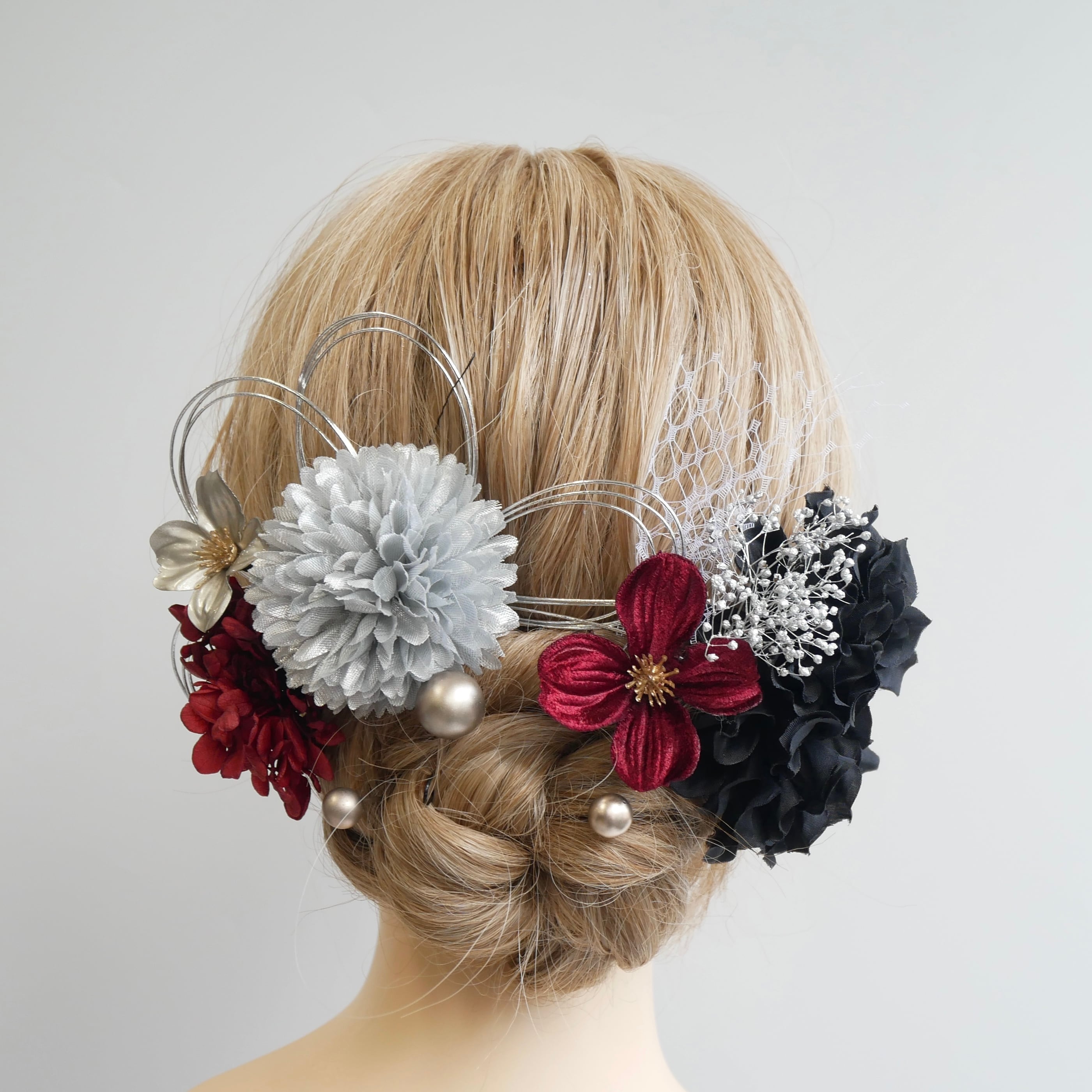 Lomeri (ロメリ) お花のヘアアクセサリー専門店