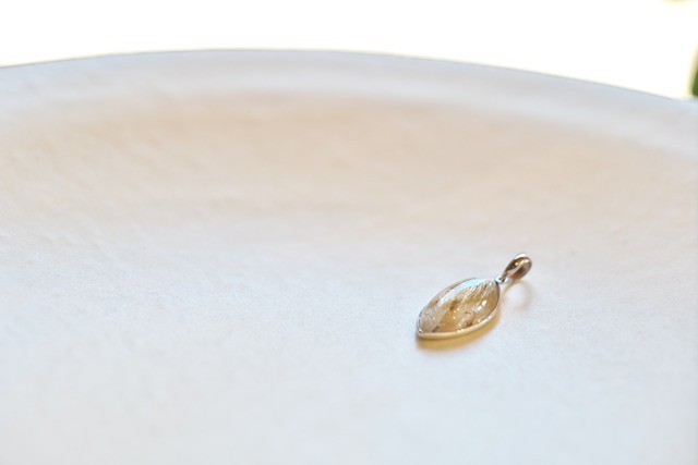 ルチルペンダントＡ