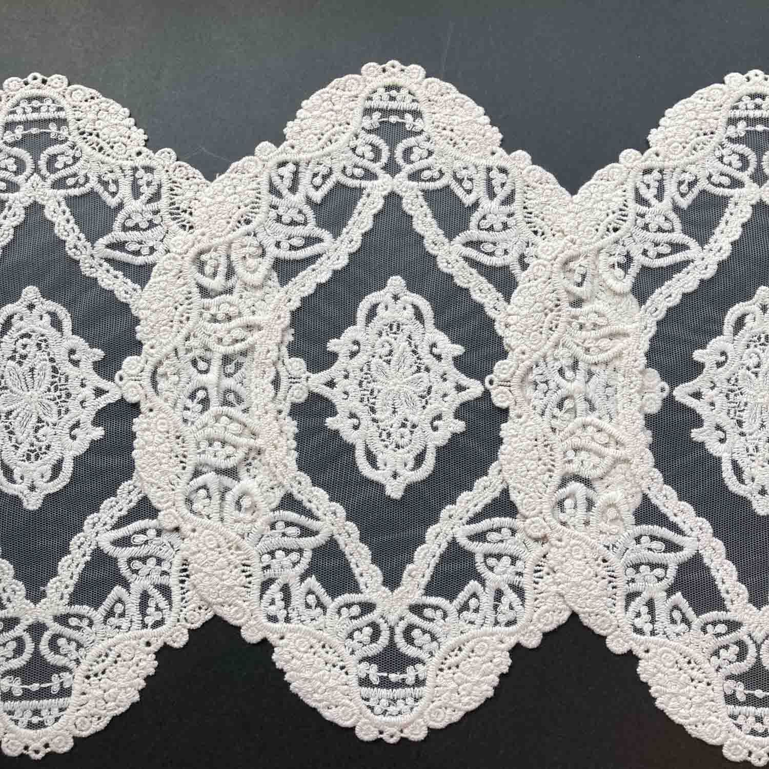 ゆるひし形たっぷり刺繍チュールレース | Dua-アクセサリーパーツショップ