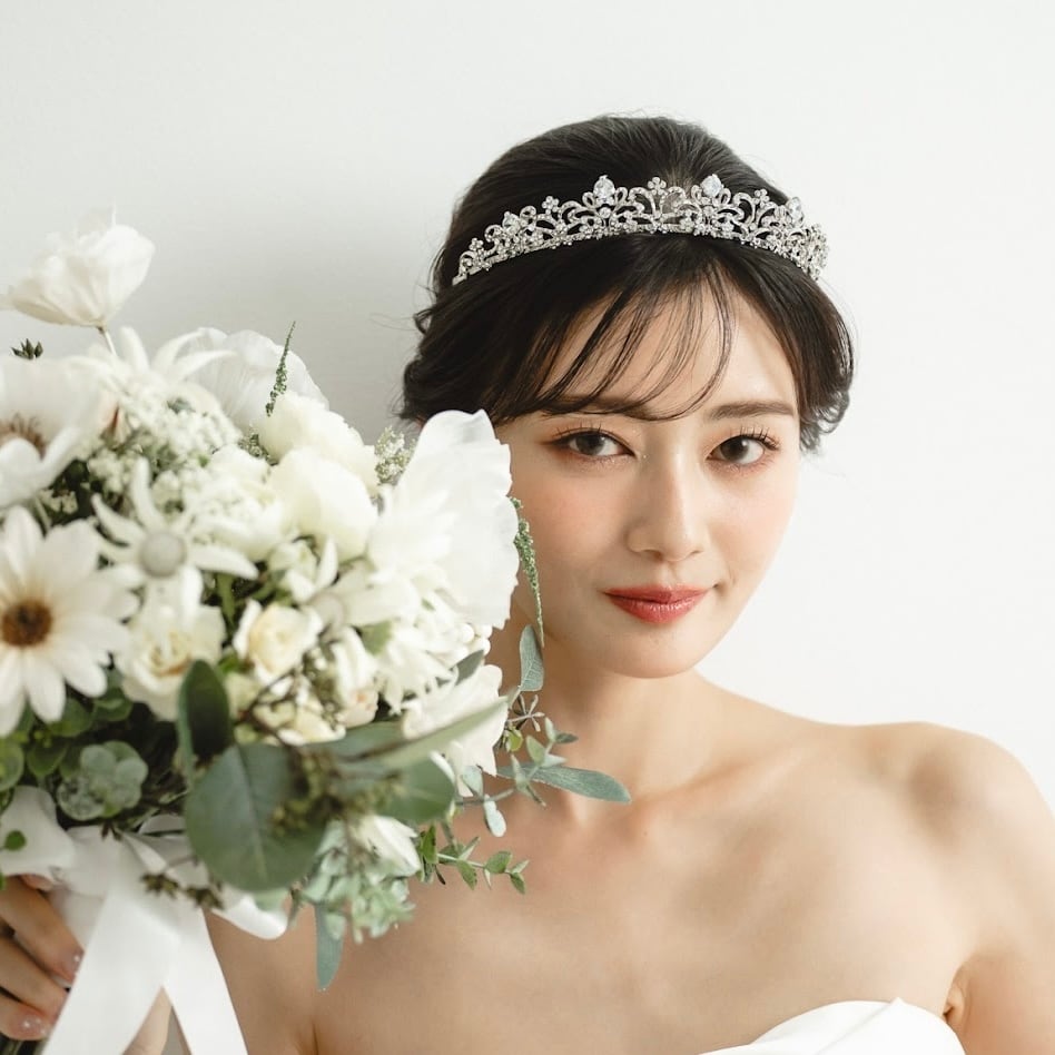 Allyssa】Tiara（ ivory & co）期間限定 | BRIDE ME