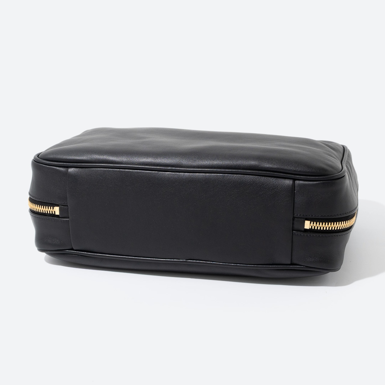 MIU MIU レザー ボー バッグ ラージ ブラック