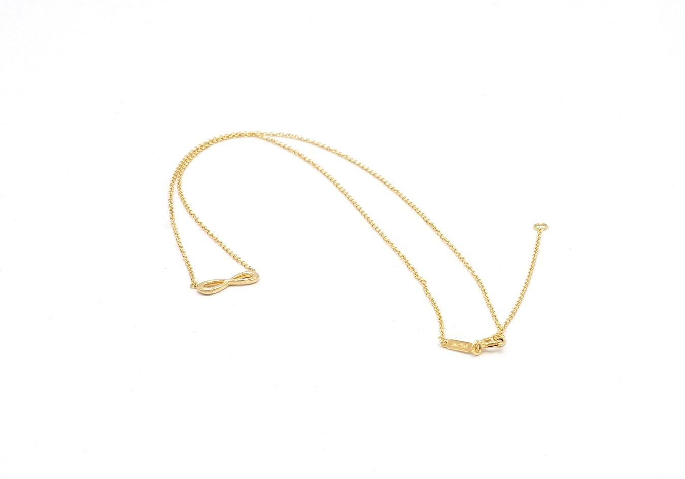 Tiffany & Co. ネックレス 750 k18 インフィニティ Tiffany & Co. ネックレス 750 k18 インフィニティ TIFFANY&Co