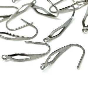 【1ペア】ステンレス製くり抜きデザインフックピアス/SUS316 /パーツ/金属アレルギー対応