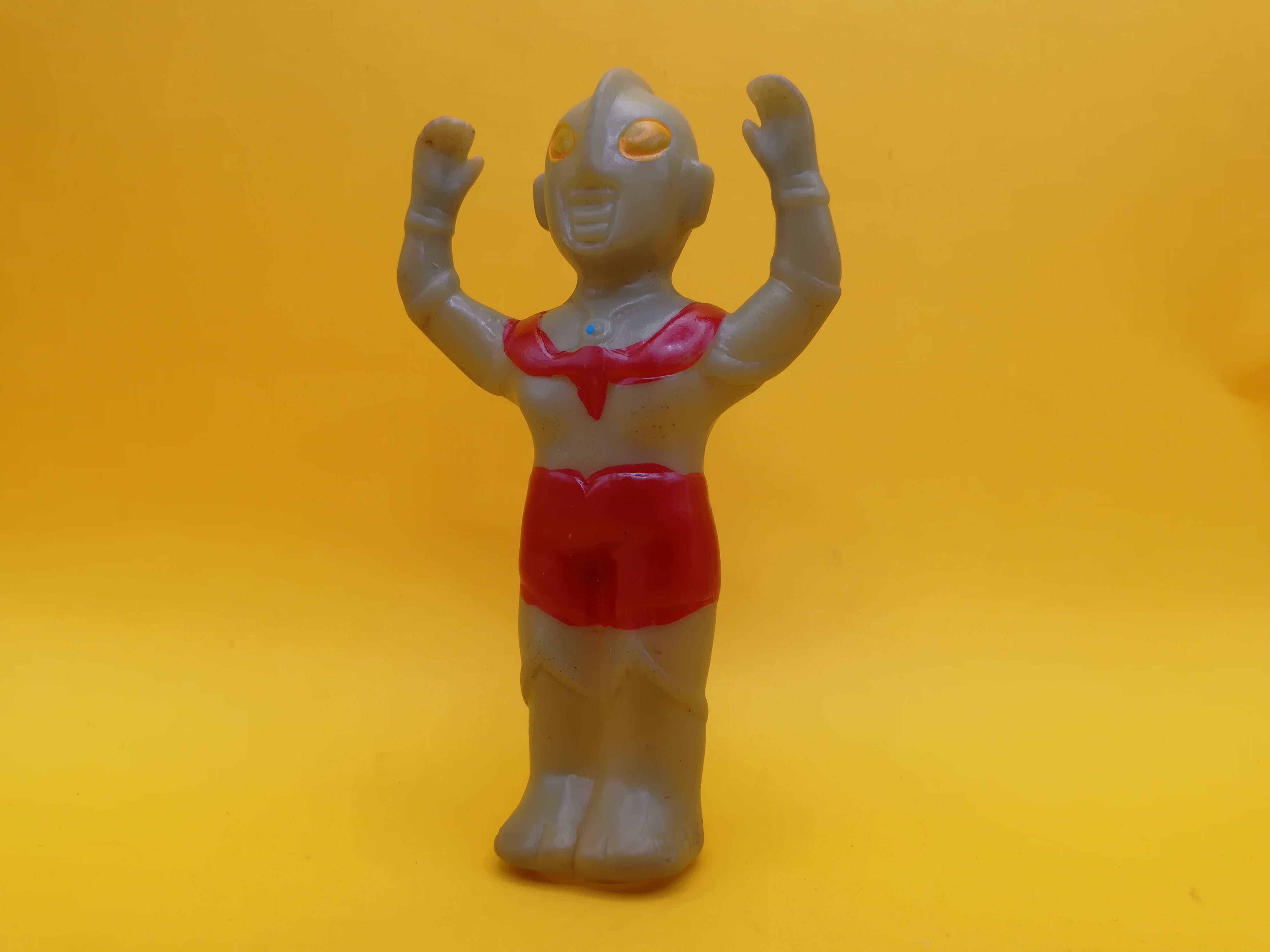 大里玩具 怪獣ジャンボ指人形 ウルトラマン【74344827】 | トイズ