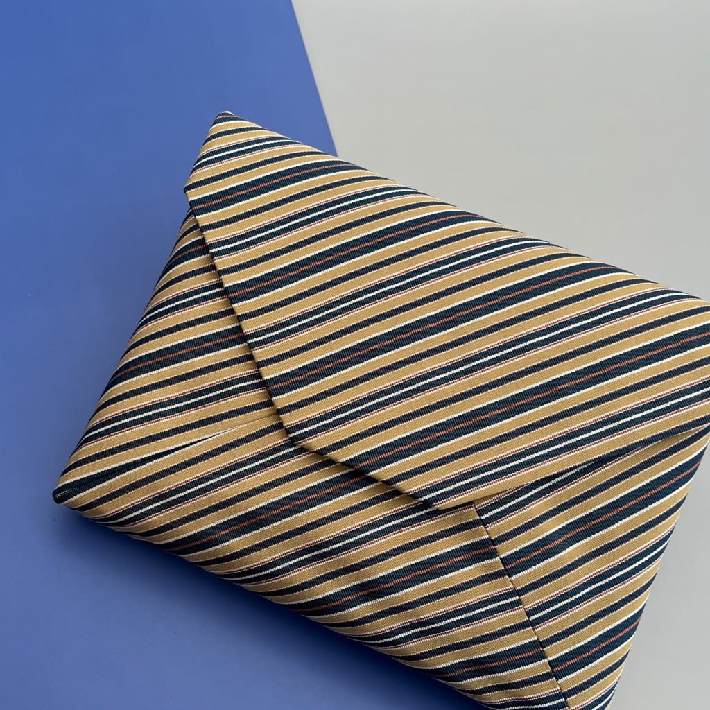 数寄屋袋（有香型）日野間道（青） | 茶道帛紗 大阪有香